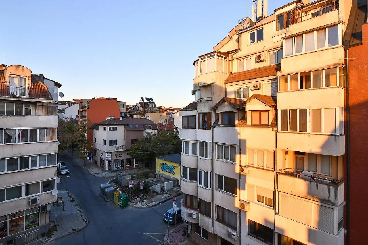 דירה וארנה Central 3Br With Parking Nearby Opera
